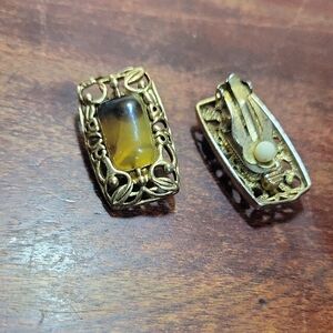 Vintage Gold and Brown Stone  Clip-On Earrings